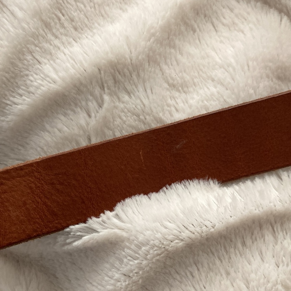 Lobster claw leather belt - Picture 3 of 7